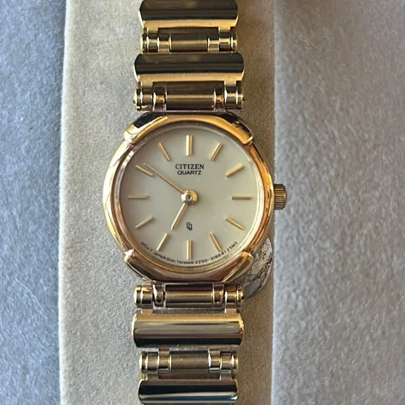 Citizen | Accessories | Vintage Citizen Lady Quartz Watch  display picture 2